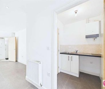 Blakeholme Court, Burton-on-trent, DE14 - Photo 6