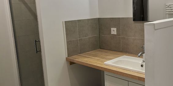 Location Appartement 2 pièces 39m² - Photo 3