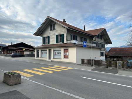 Newly renovated 5-room apartment with balcony, Reutigen - Photo 5