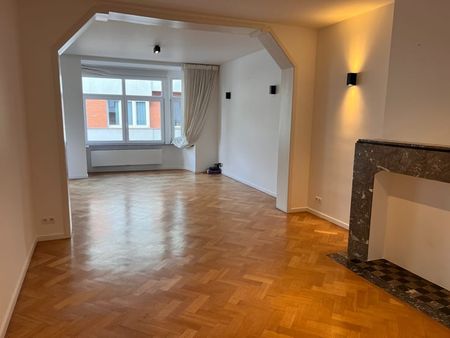 Appartement te huur - Foto 2