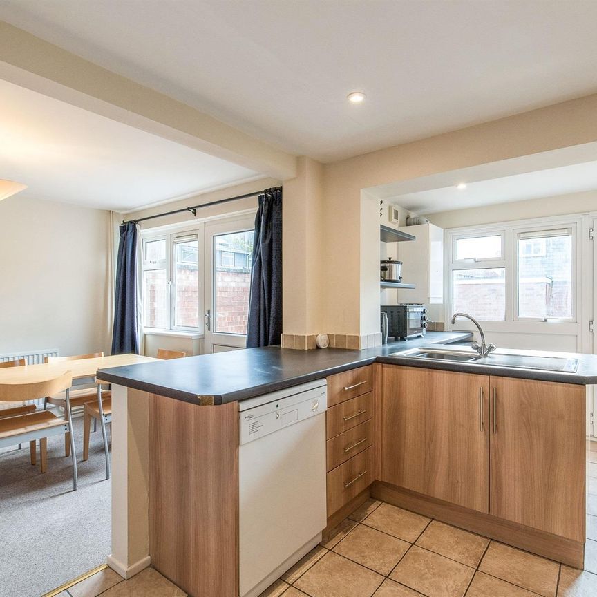 Trinity Avenue, Bury St. Edmunds, Mildenhall - Photo 1