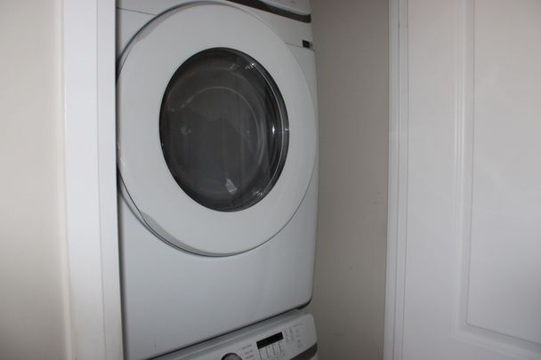 For Lease - 6 Eva Road Unit# 2503, Toronto, Ontario - Photo 1