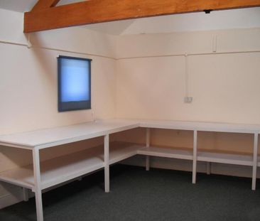 Property to rent - Photo 4