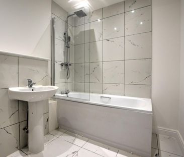 Healey Wood Road, Burnley - Photo 6