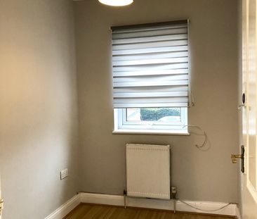 4 Bed Detached House, Shernhall Street, E17 - Photo 2