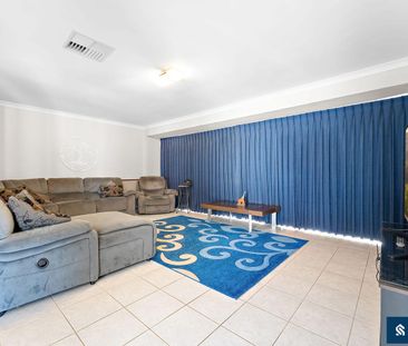 SPACIOUS 4 BEDROOM, 2 BATHROOM HOME IN PRIME EAST CANNINGTON LOCATION - Photo 2