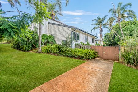 8 Bennet Street, Port Macquarie NSW 2444 - House For Rent | Domain - Photo 4