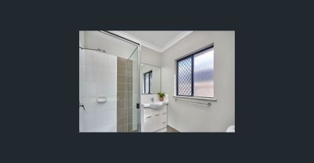 4 BEDROOM, 2 BATHROOM HOME IN REDLYNCH VALLEY - Photo 5