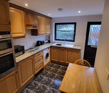 4 bedroom house of multiple occupation to rent - Photo 4