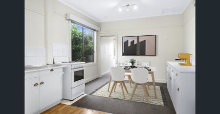 Coastal Charm in Opossum Bay - Photo 2