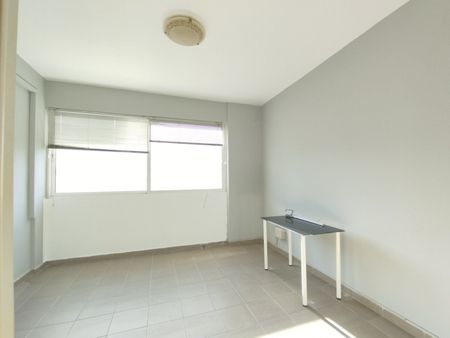 Studio/Γκαρσονιέρα για ενοικίαση Κέντρο (Λαγκαδάς) - Photo 5