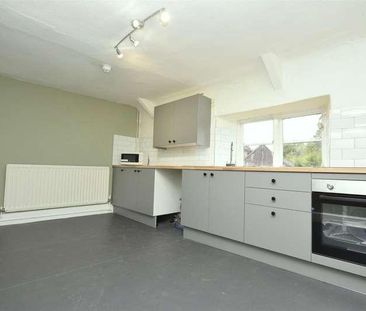 High Street, Winterbourne, Bristol, Gloucestershire, BS36 - Photo 3
