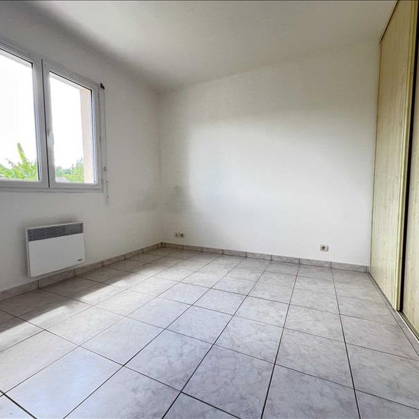 4 pièces - 95 m² - RDC - Colocation non autorisée - Photo 1