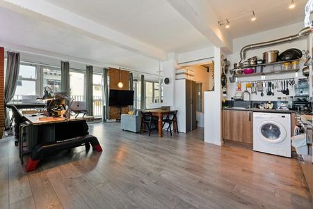 Studio to rent - Photo 4