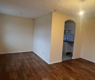 Shafter Road, Dagenham, RM10 - Photo 5