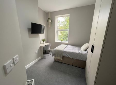 1 bedroom house of multiple occupation to rent - Photo 4