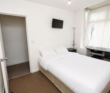 6 bedroom apartment to rent - Photo 6
