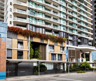 Modern Inner-City Living in the Heart of Newstead – ‘Laguna’ Apartment - Photo 3