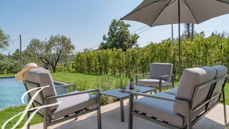 Maison à louer Valbonne - Village, Cote d'Azur, France10 000 EUR / Mois - Photo 2
