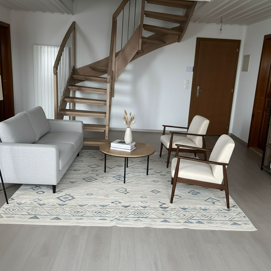 3.5 Zimmer, 100 m², 1. Stock - Photo 1