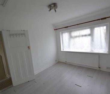 Langdale Gardens, Perivale, UB6 - Photo 6