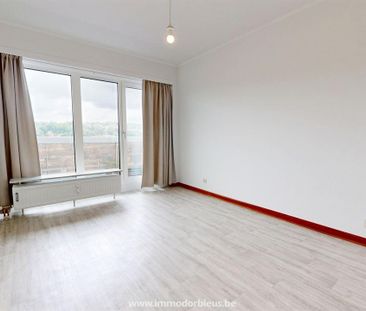 LIEGE – Appart. 2 ch, terr, cave + possib. parking (suppl.) - Loyer... - Foto 4