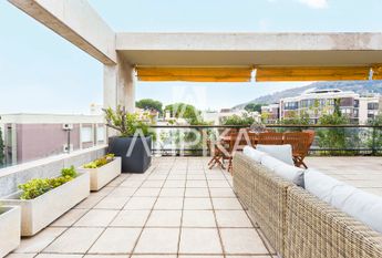 Impresionante ático en alquiler con parking en Pedralbes, Barcelona