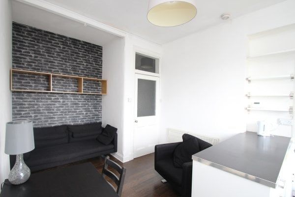 Hawkhead Road, Paisley, PA2 - Photo 1