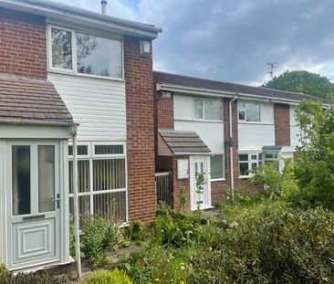 2 bedroom end of terrace house to rent - Photo 2