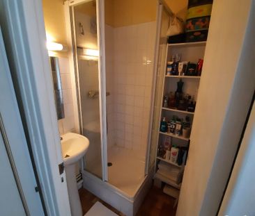 STUDIO 26m² – RIVE DROITE - Photo 5