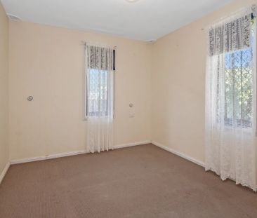 Affordable & Comfortable Home - Photo 2