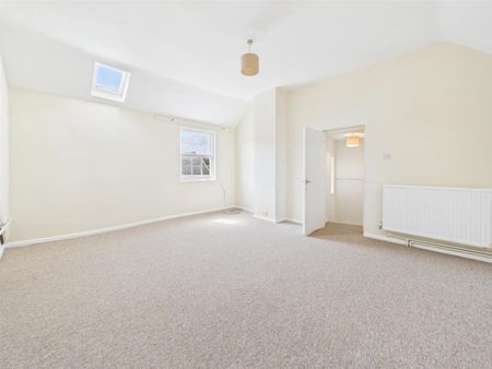 2 BED Apartment To rent - Photo 2