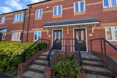 3 bedroom terraced house to rent - Photo 4