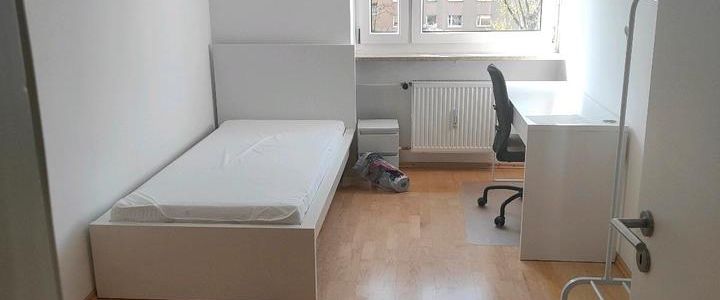 Nachmieter gesucht für WG Zimmer in München Hasenbergl - Photo 1