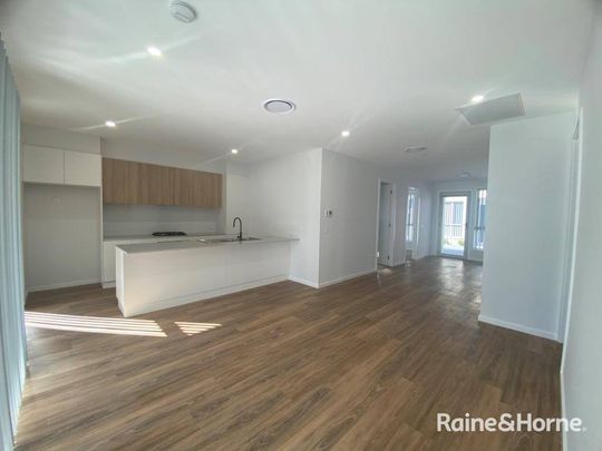 Brand New Villa - Photo 1