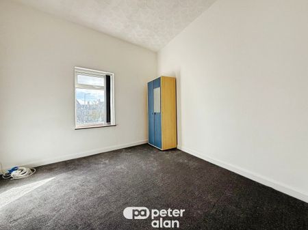 Moira Place, Place, CARDIFF - Photo 4