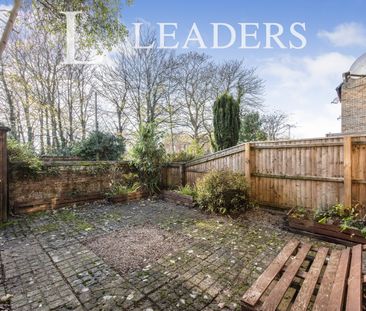 2 bedroom semi-detached to rent St Peters Court, Bury St Edmunds, IP33 - Photo 1