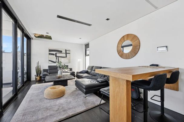 “FULLY FURNISHED/Elevated Coastal Living..” - Photo 1