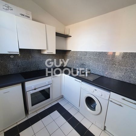 Location Appartement 1 pièce 31m² - Photo 3