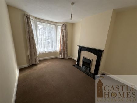 Acton Road, Lowestoft - Photo 2