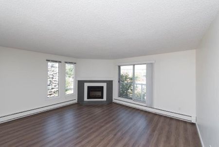 1837 11 Avenue SW, Calgary - Photo 4