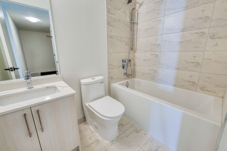 For Lease - 2075 King Road Unit# 247, King, Ontario - Photo 2