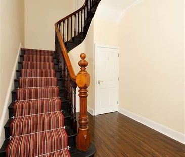 Apartment 2 3 Sandown Park, Kings Road, Belfast, BT5 6JP - Photo 3