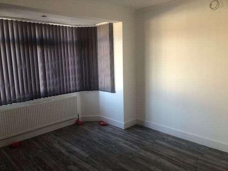 Wealdstone, HA3 - Photo 2