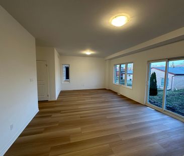 For Lease - 222 Pilkington Street, Thorold, Ontario - Photo 6