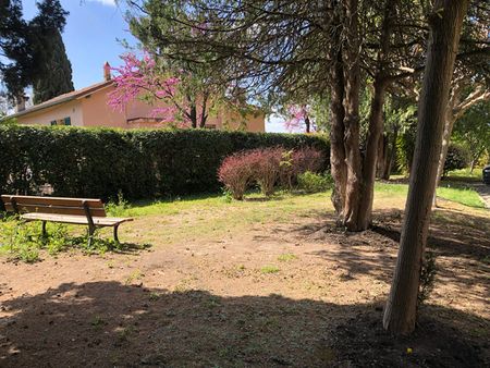 Quartier recherché du centre-ville, 3 pièces 72m² meublé, avenue de la Violette - Photo 2