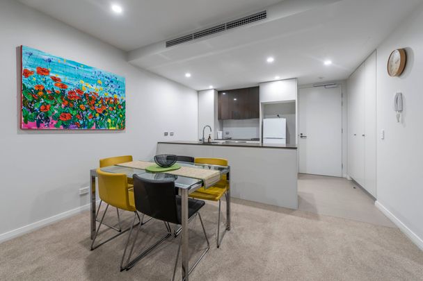 144/46 Macquarie Street, Barton. - Photo 1