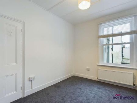 Cavendish Place, Eastbourne, BN21 - Photo 3