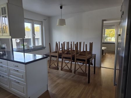 Nacka - 4rok - 9mån - 22.425kr/mån - Photo 3