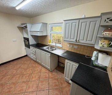 24 Portland Place, Magheramorne, BT40 3HX - Photo 6